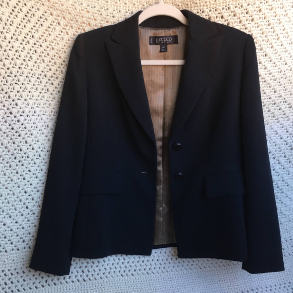 Kasper Black Blazer Petite